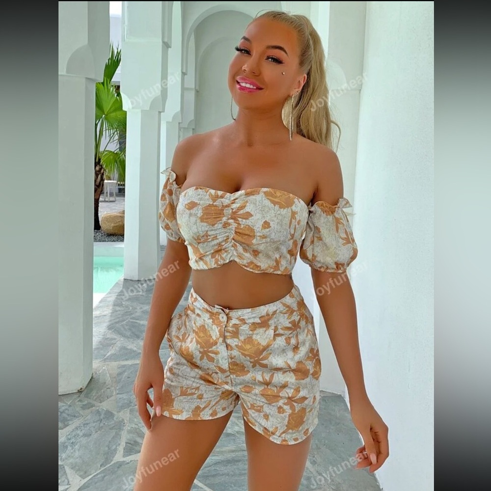 Shein Joyfunear Off Shoulder Floral Crop Top & Shorts Set